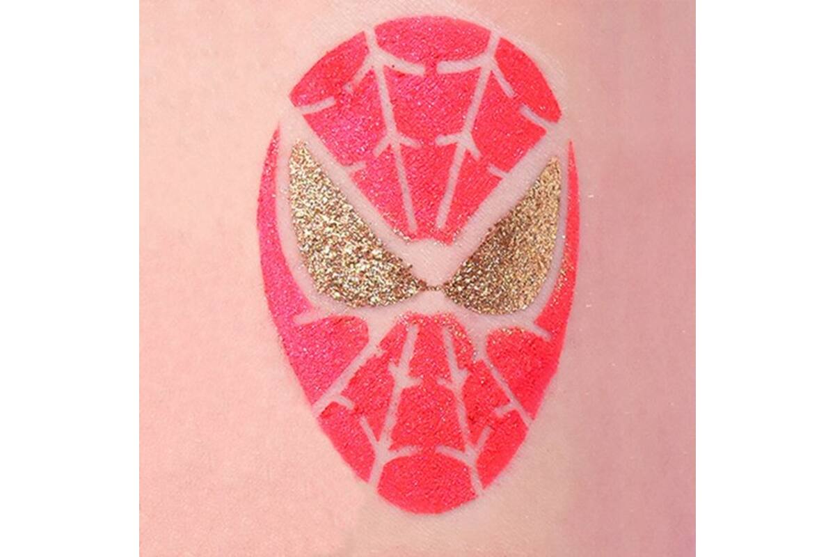 Schmink glittertattoo groepspakket 110 stuks