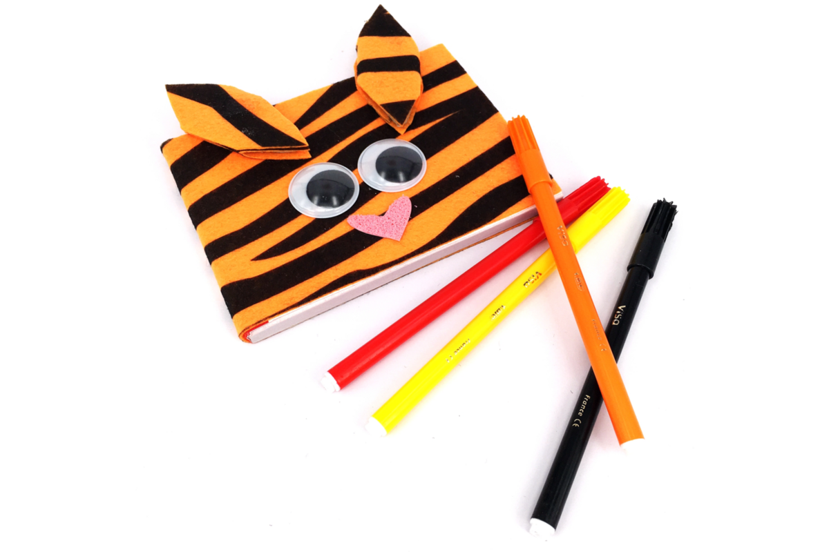 Vilt dierenprint 24 x 30 cm 1 mm, 12 stuks
