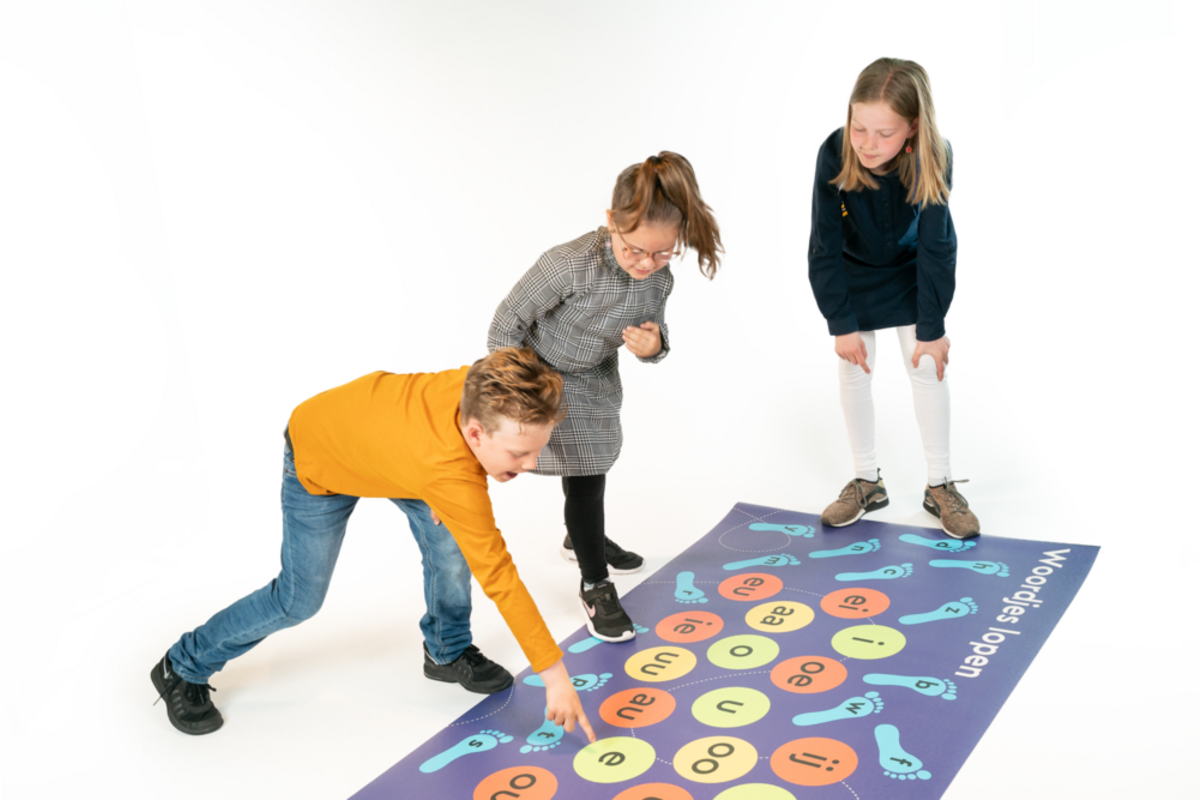 Rolf More - Woordjes lopen alle klanken, 100 x 200 cm, vinyl