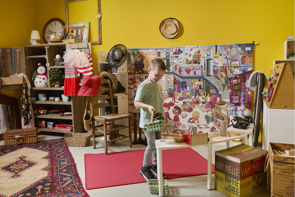 Rolf More – Speldecor Kringloopwinkel