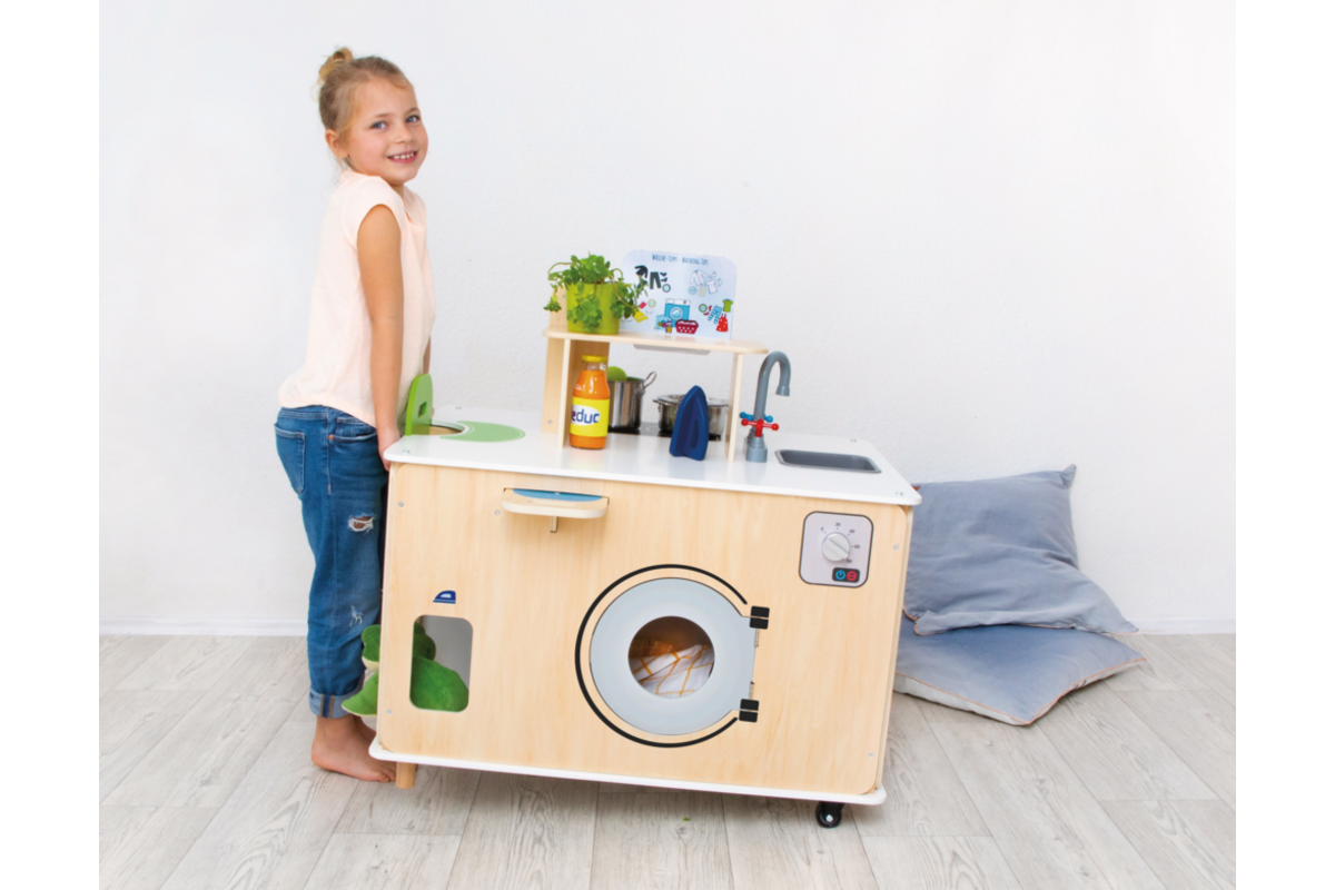 Housekeeping Center 4 in 1