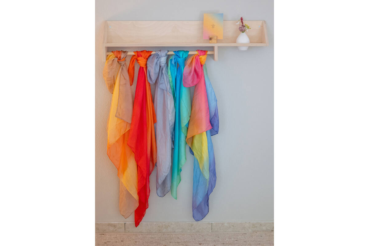 Grimm's - Sarah's Silks - zijden speeldoek regenboog - sjaal, per stuk
