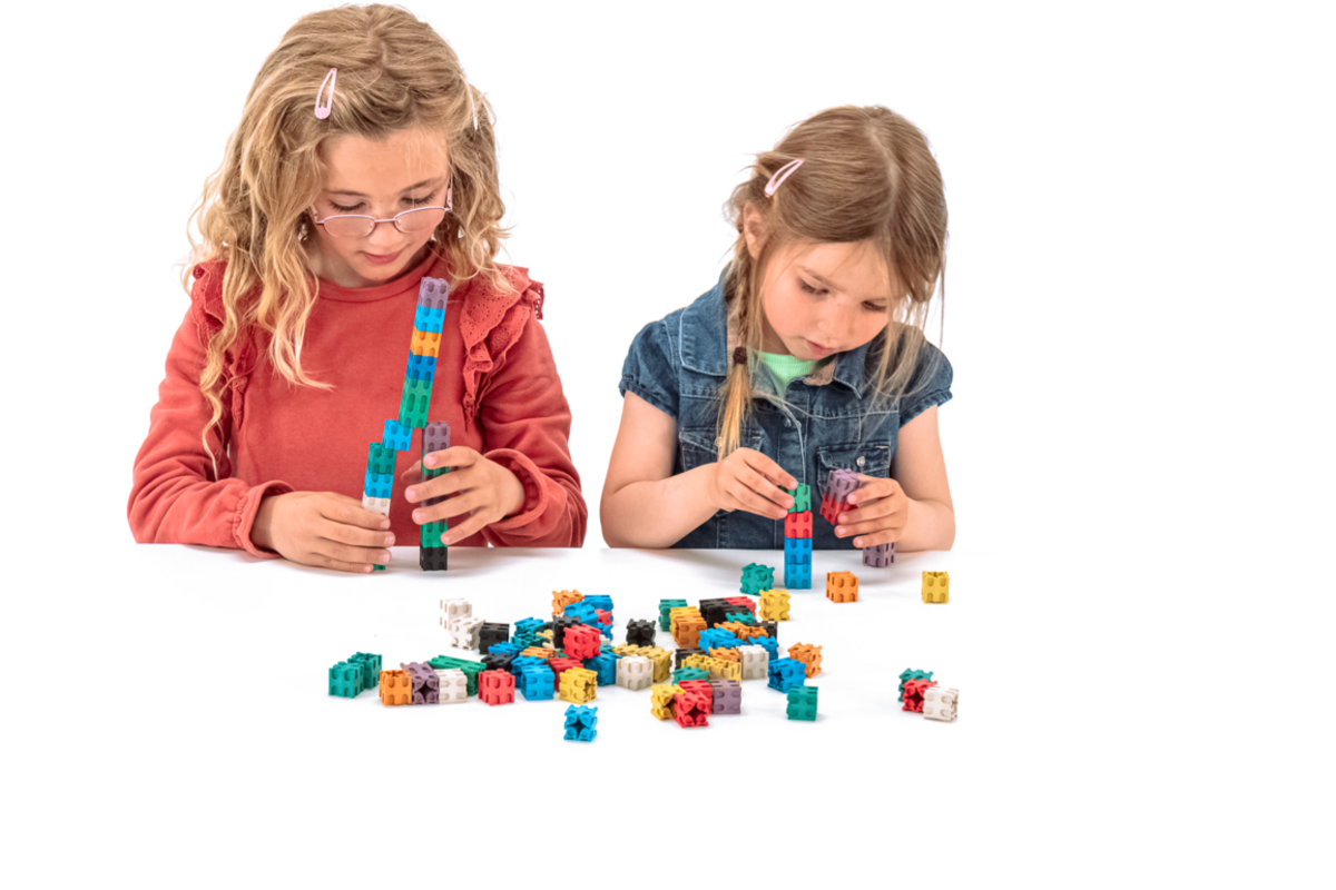 Kubussen interlocking in 10 kleuren (100 stuks)