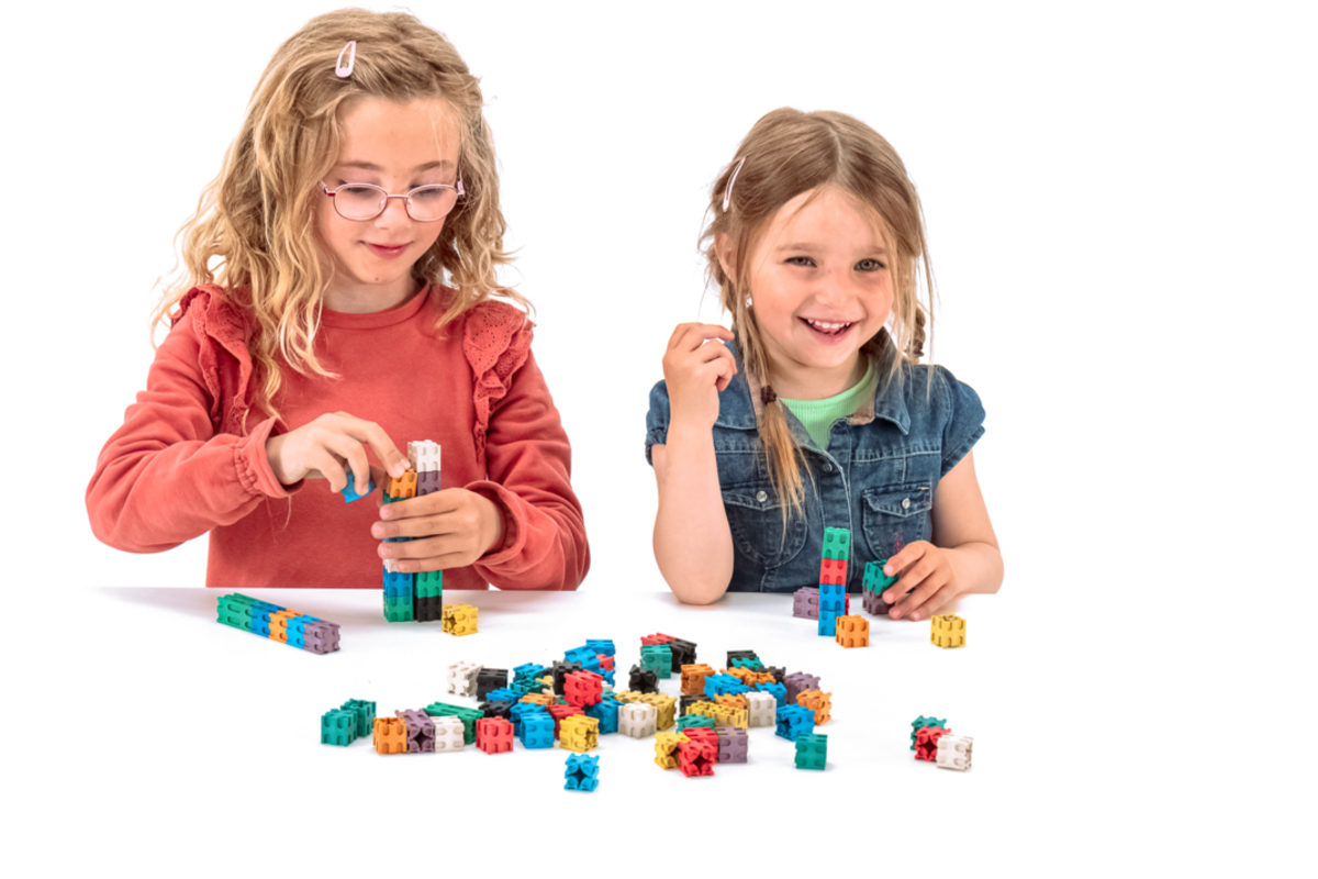 Kubussen interlocking in 10 kleuren (100 stuks)