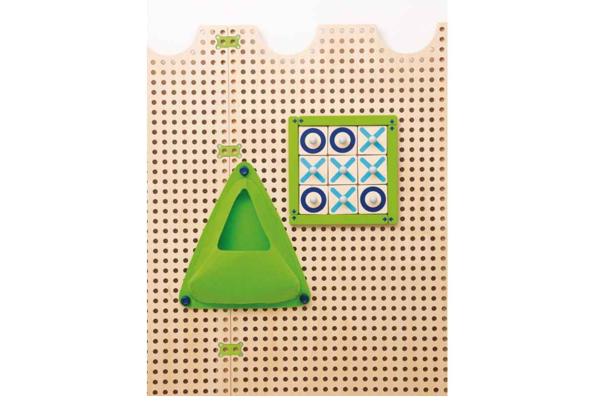 PUG IT "Tic Tac Toe / Codeerset".
