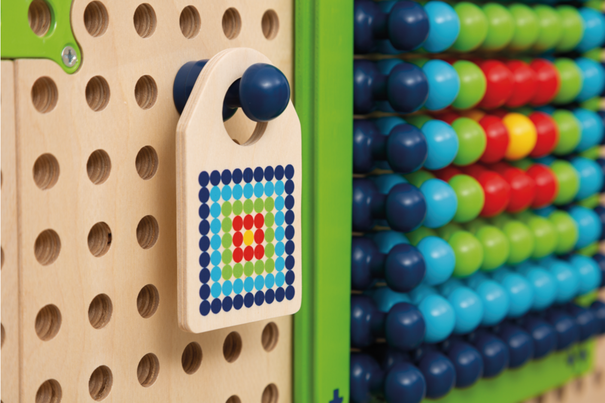 PUG IT "Tic Tac Toe / Codeerset".