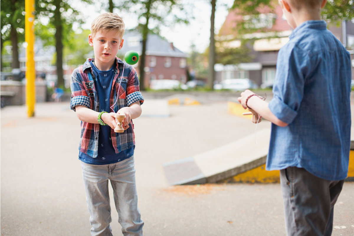 BS | Kendama