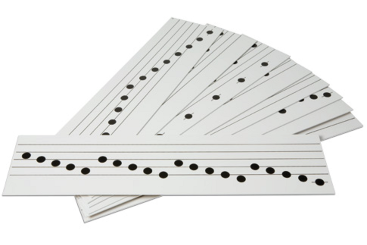 16 planken met verschillende muziekoefeningen