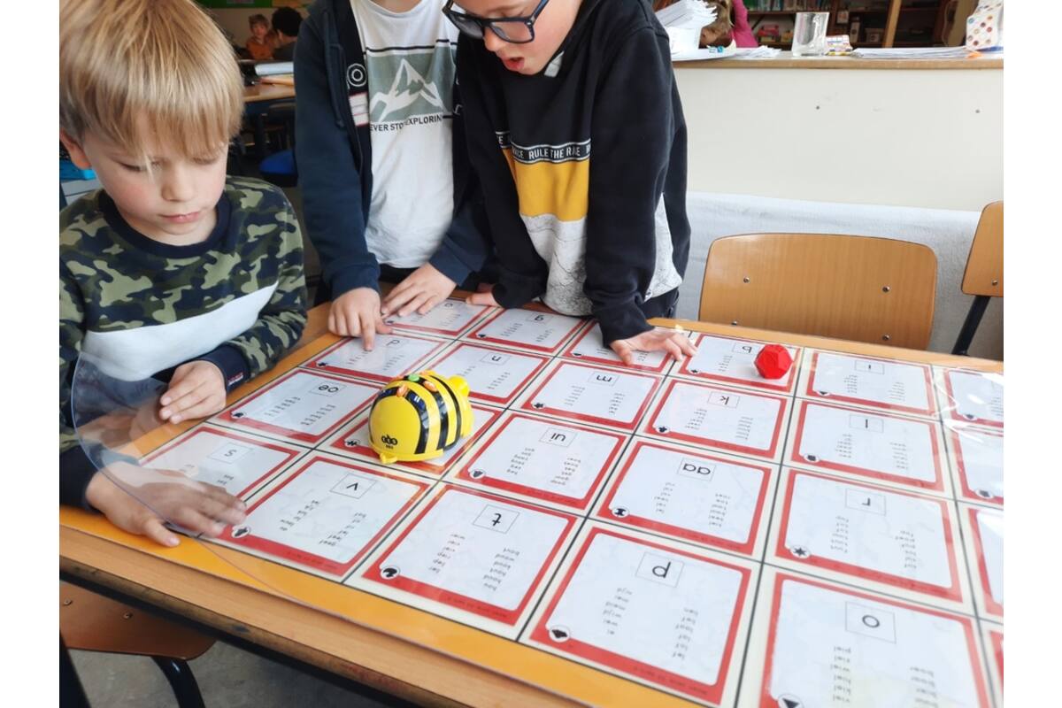 Transparante mat voor Bee-Bot – Blue-Bot en Cubetto