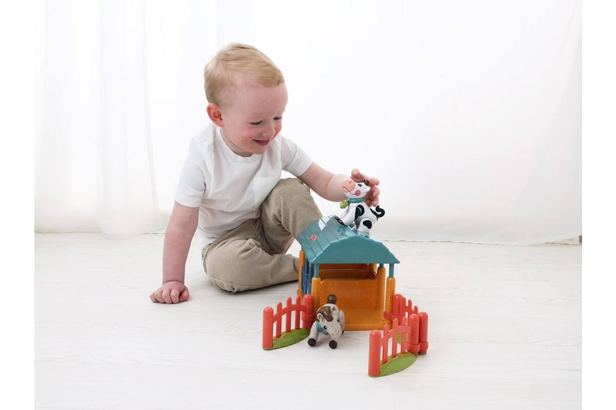 Tolo Bio koeien- en paardenstal set