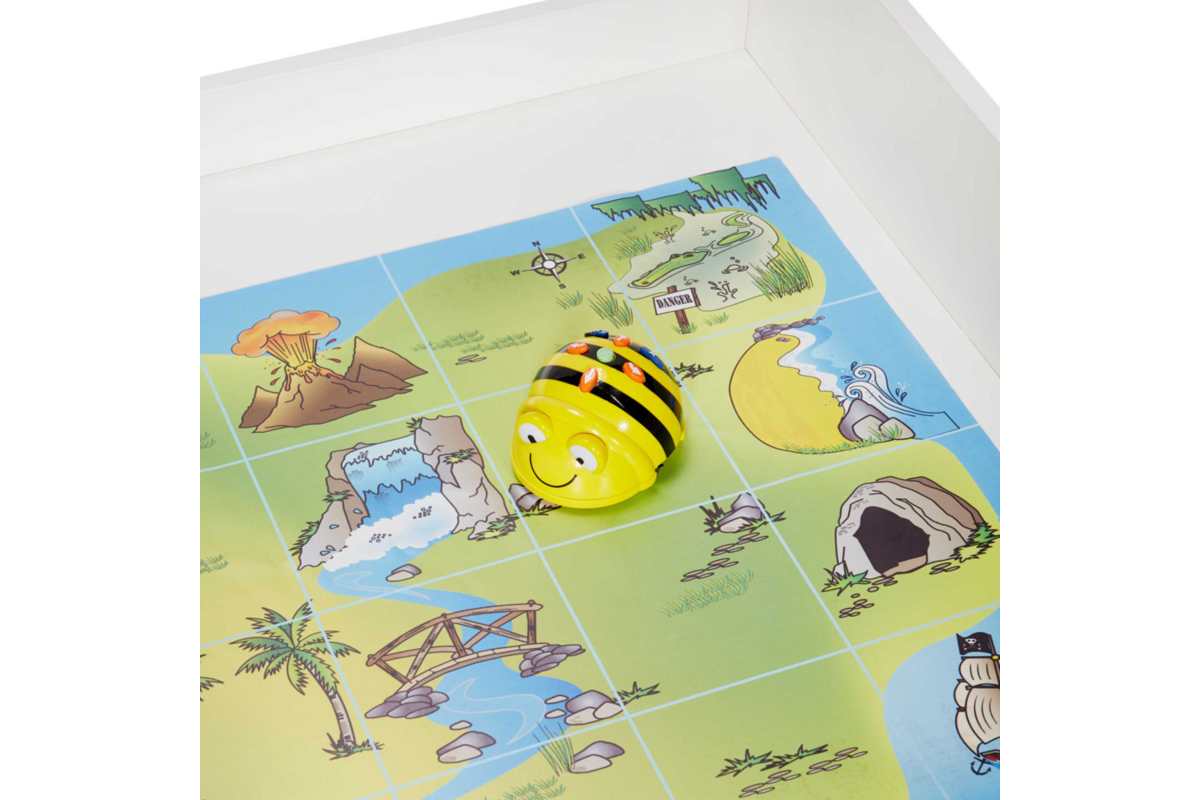 Steamkast laag  62,7 x 89 x 70,6 cm, wit incl. wielen, excl. laden