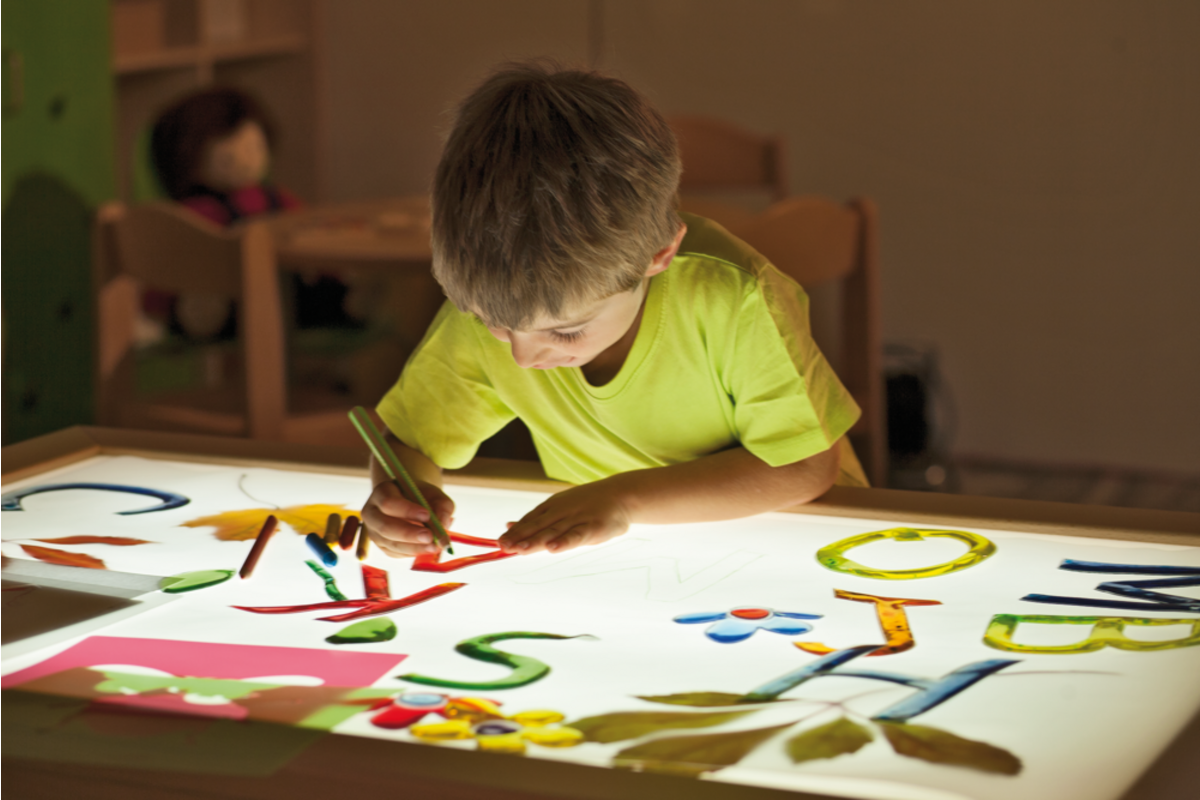 Lichttafel, 120 × 80 × 64 cm, beuken
