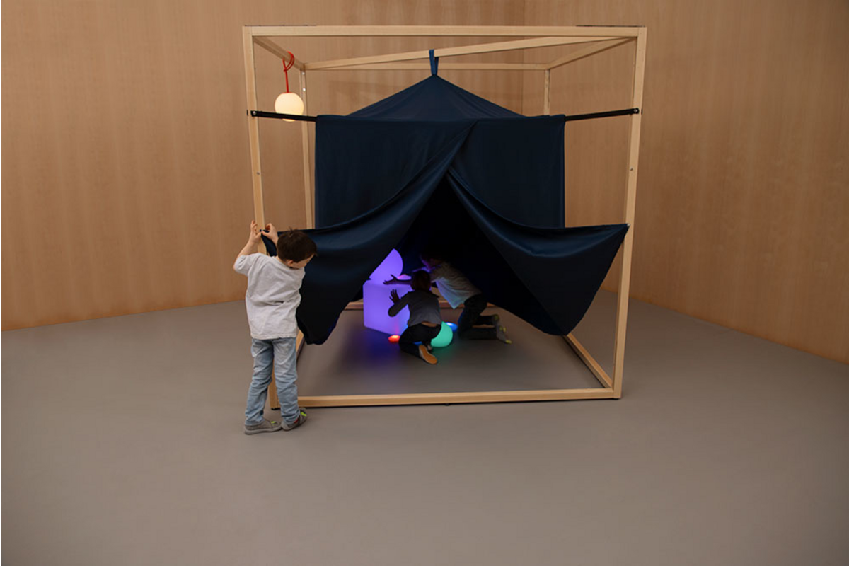 RoomCube donkere tent