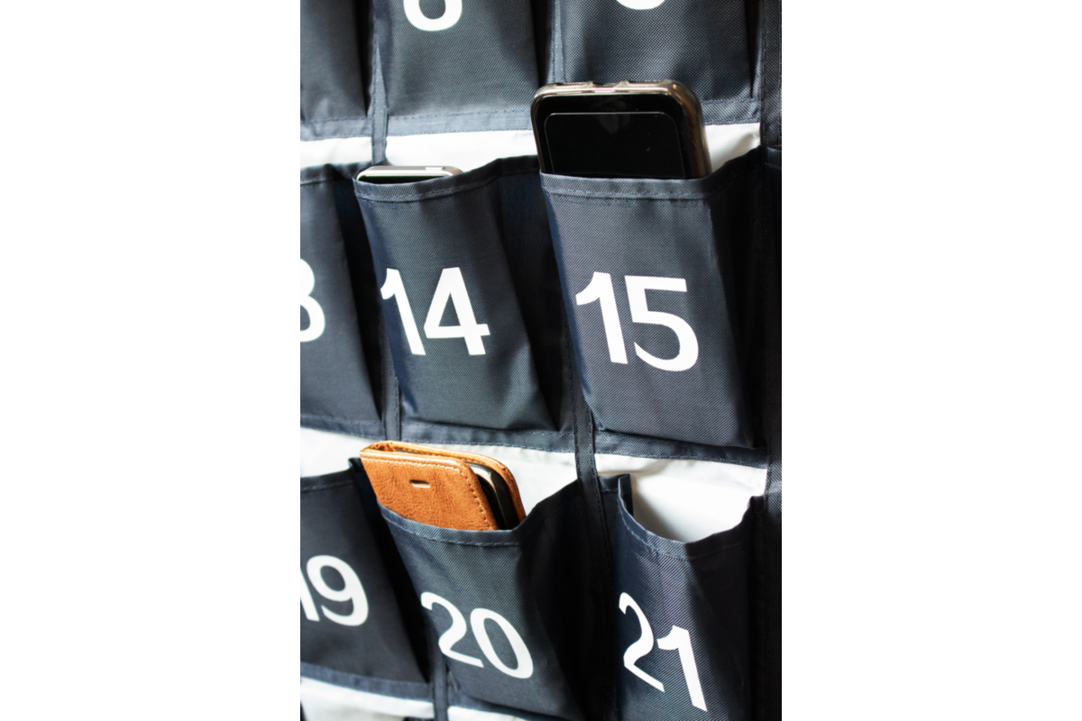 Telefoontas met 30 vakken