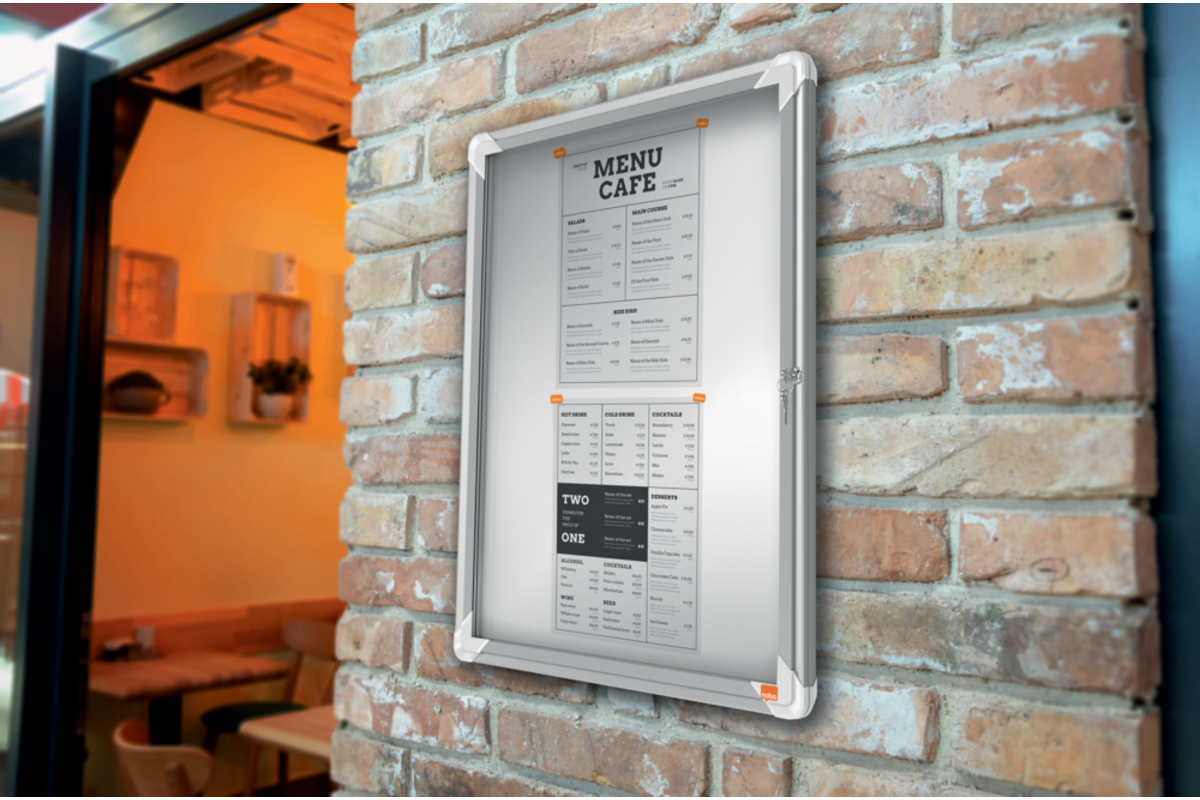 Binnenvitrine Nobo draaideur met slot 4 x A4