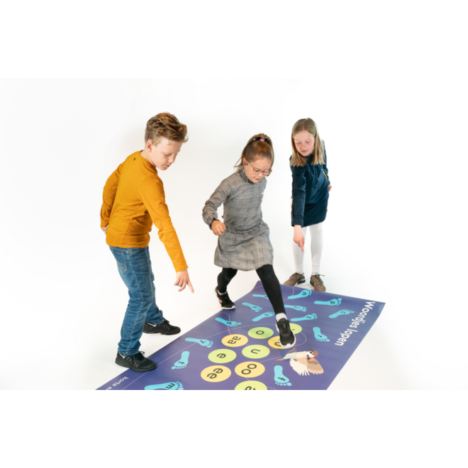 Rolf More - Woordjes lopen  korte en lange klanken, 100 x 200 cm, vinyl