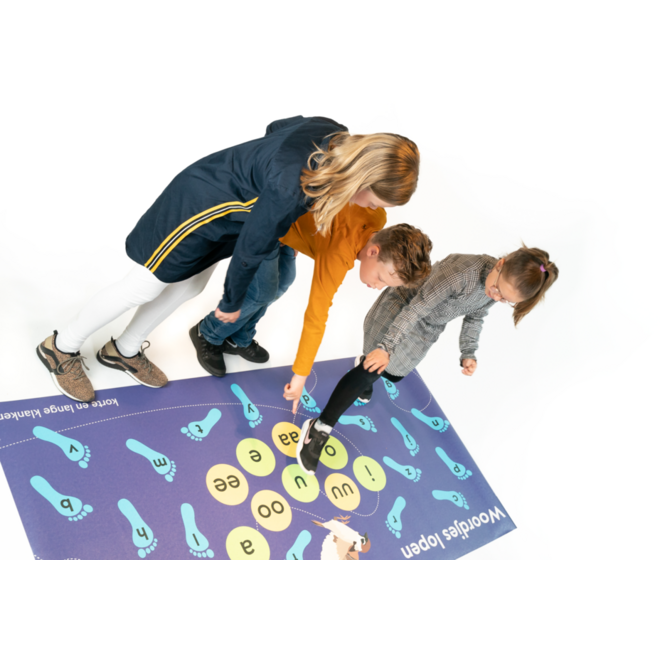 Rolf More - Woordjes lopen  korte en lange klanken, 100 x 200 cm, vinyl