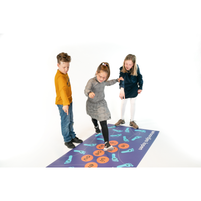 Rolf More - Woordjes lopen tweetekenklanken, 100 x 200 cm, vinyl