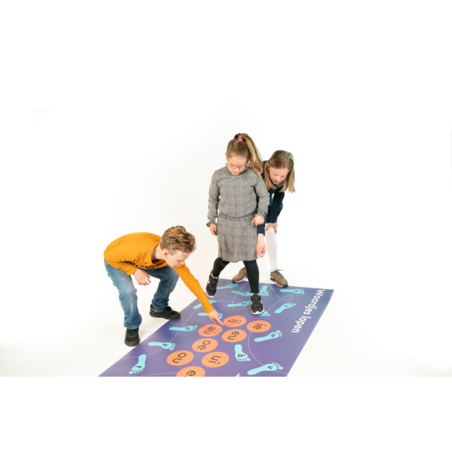 Rolf More - Woordjes lopen tweetekenklanken, 100 x 200 cm, vinyl