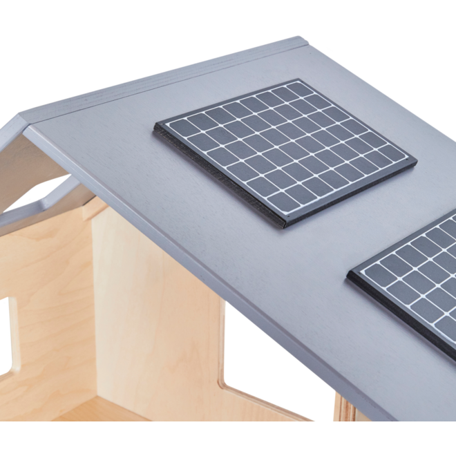 Rolf More - Poppenhuis groot met zonnepanelen