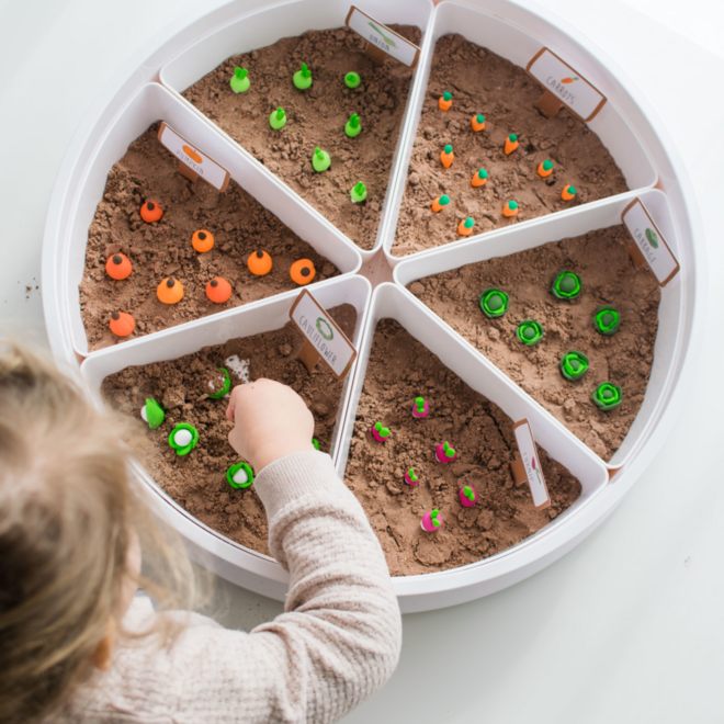 PlayTRAY