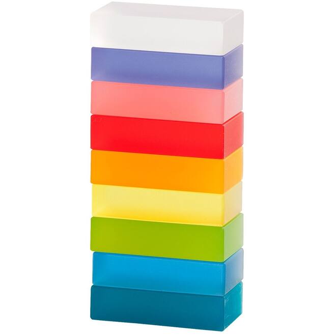 Transparante blokken in een houten kist, Licht