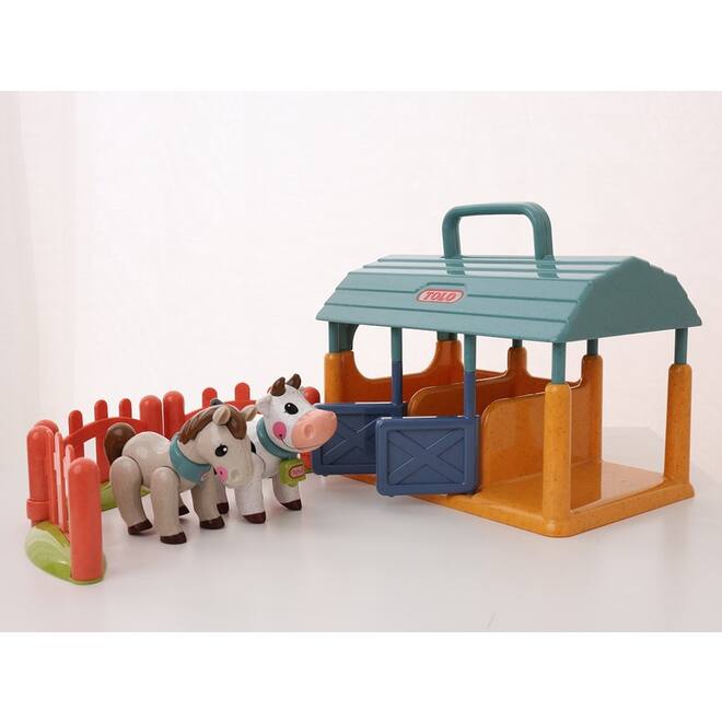 Tolo Bio koeien- en paardenstal set