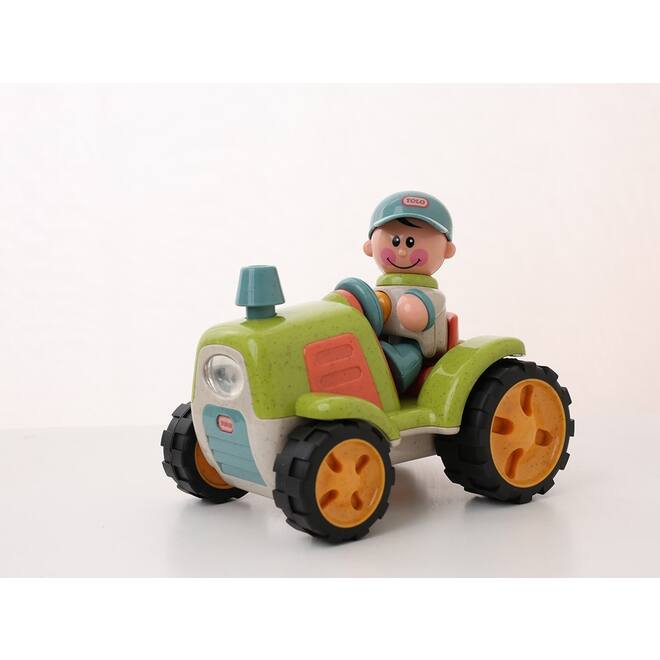 Tolo Bio tractor en boer