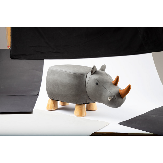 Poef neushoorn
