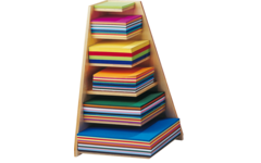 Vouwbladenstandaard maximaal 20 x 20 cm, hoogte 37 cm
