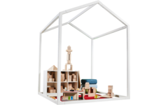 Huisje van balken 6x6 cm, hout 2x2x2 m, dakhoogte 2,5 m