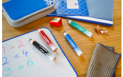 Whiteboardpotlood STABILO MARKdry assorti 4 stuks, incl. slijper en wisdoek